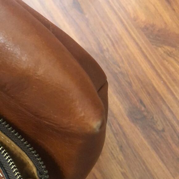 Patricia Nash Rustic leather clutch - Picture 5 of 13